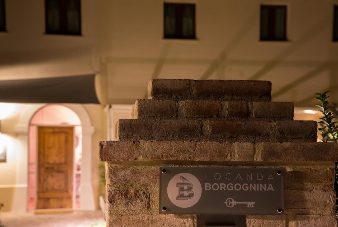 Locanda Borgognina Lucrezia Exterior foto