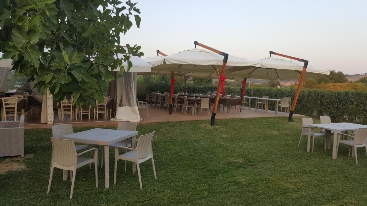 Locanda Borgognina Lucrezia Exterior foto